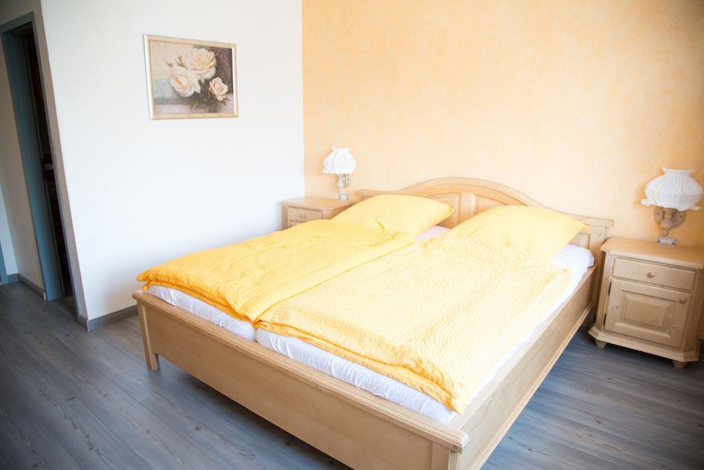 Zur Hessischen Schweiz Hotel Doernhagen Room photo